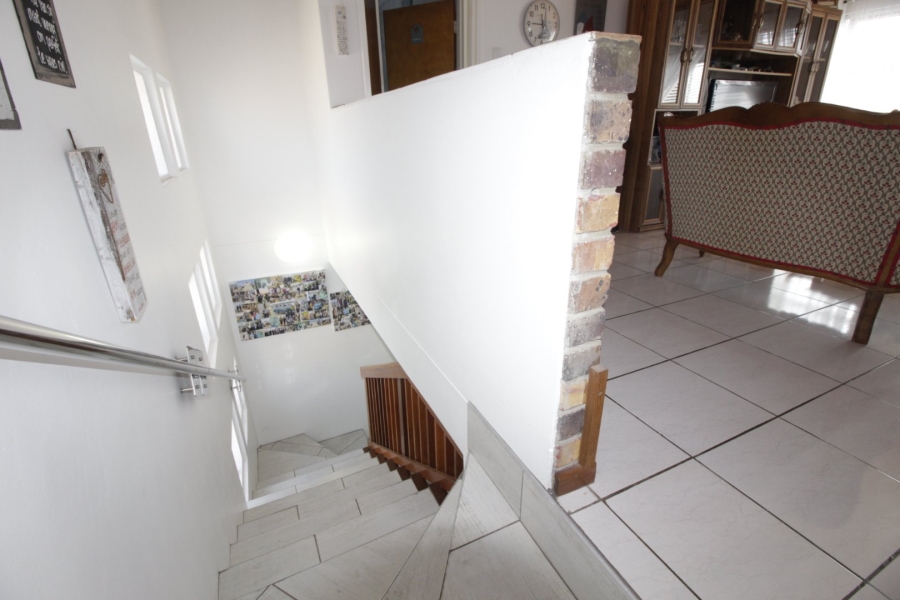  Bedroom Property for Sale in C Place Eastern Cape